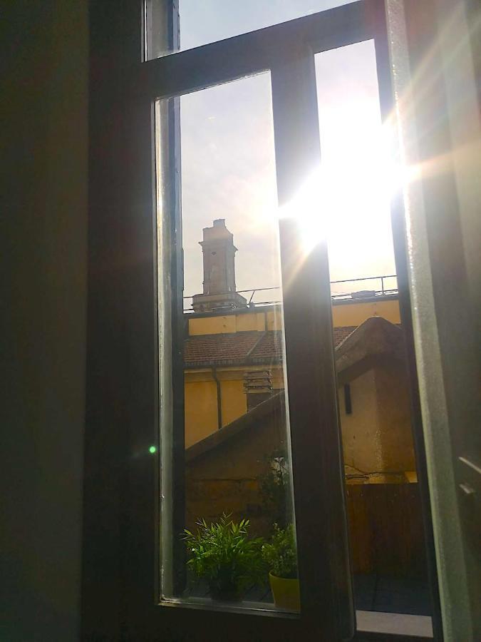 Апартаменты Skylight Indipendenza In The Heart Of City Болонья Экстерьер фото